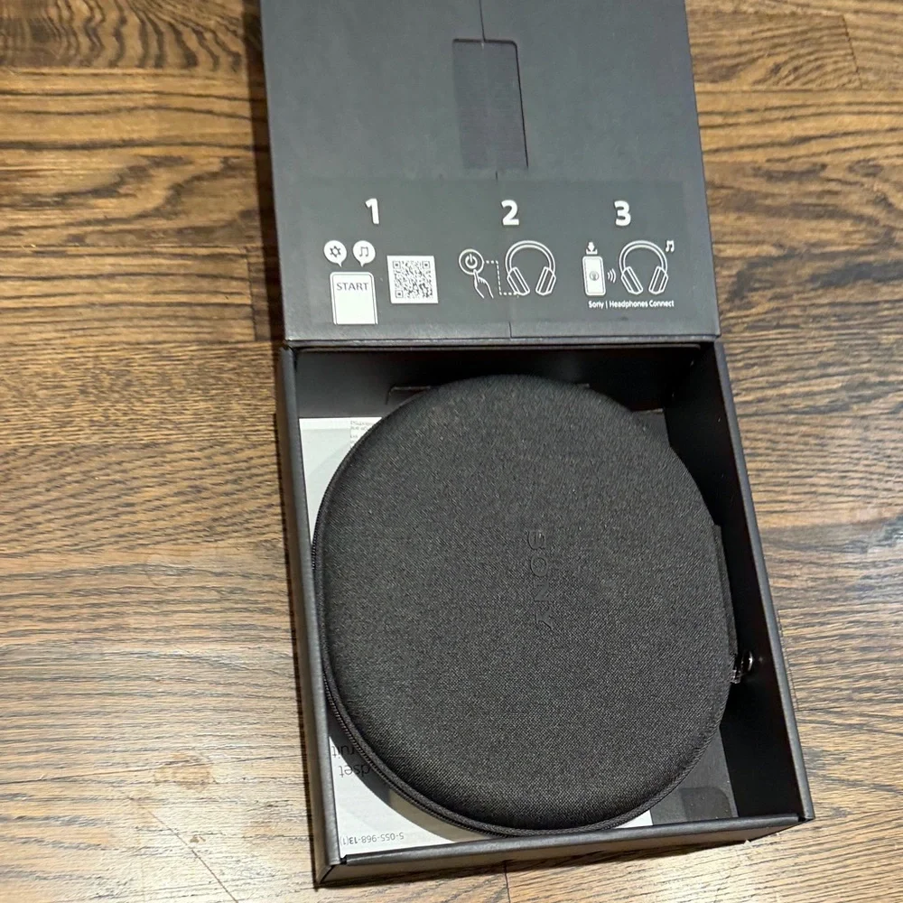 Sony ULT Power Sound noise cancelling Headphones with Carrying Case and Box
